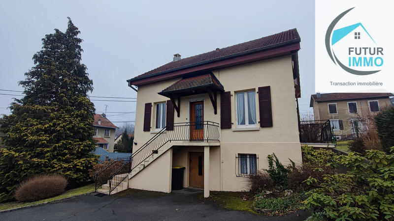 Maison - 104 m² - 5 pièces