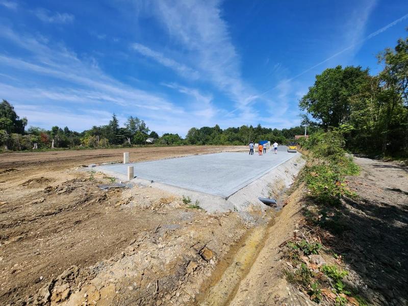 Terrain constructible - 735 m²