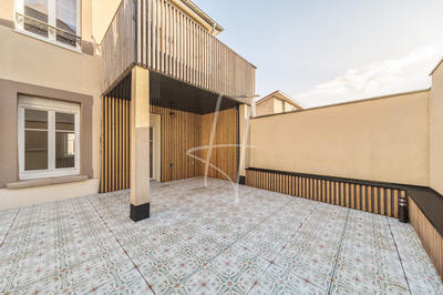 Appartement - 96 m² - 5 pièces