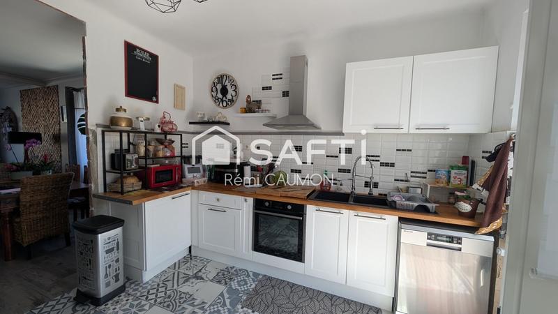 Maison - 214 m² - 7 pièces