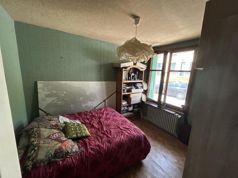 Maison - 97 m² - 5 pièces