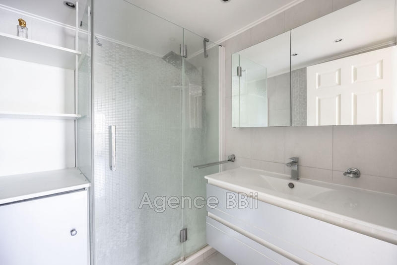 Appartement - 104 m² - 3 pièces