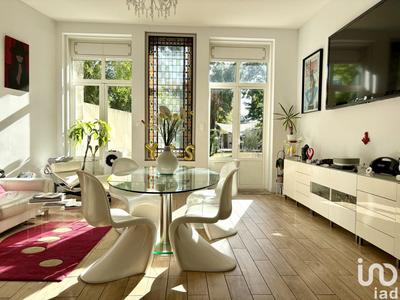 Appartement - 168 m² - 5 pièces