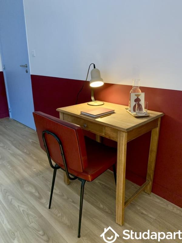 Chambre - 17 m² - 1 pièce