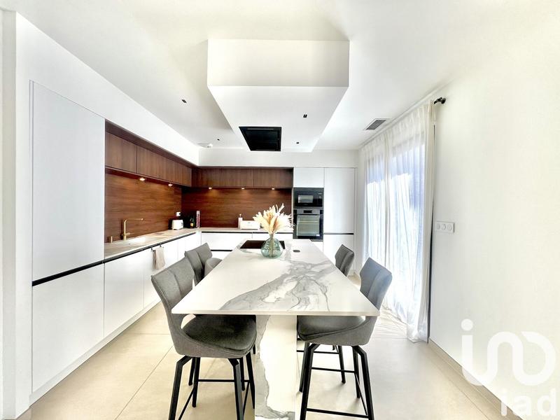 Maison de maîtres - 176 m² - 5 pièces