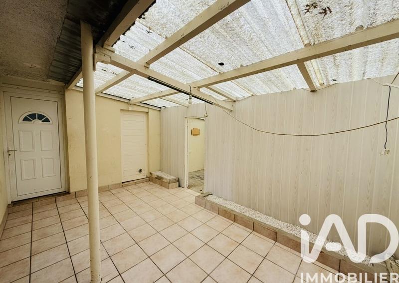 Maison - 90 m² - 5 pièces
