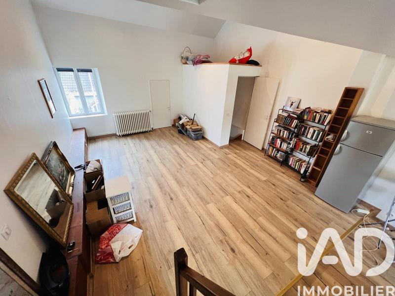 Maison - 216 m² - 6 pièces