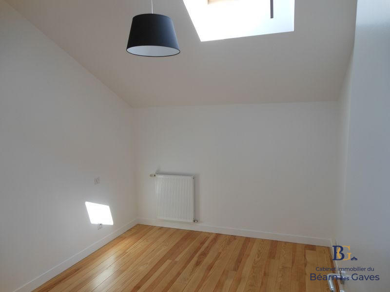 Maison - 105 m² - 4 pièces