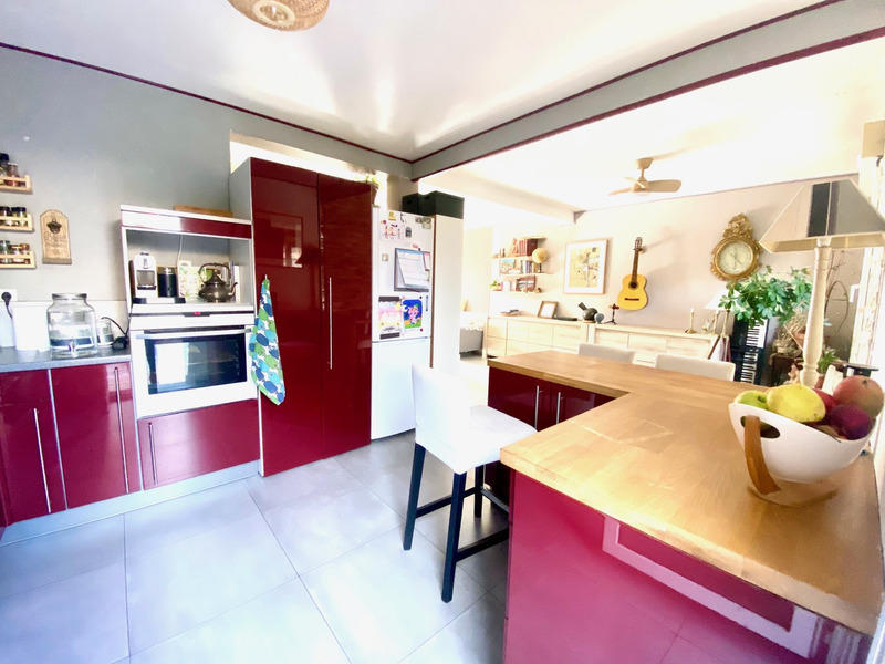 Maison - 80 m² - 4 pièces