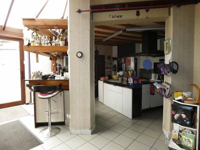 Maison - 273 m² - 9 pièces
