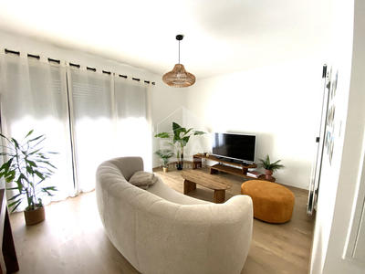 Appartement - 64 m² - 3 pièces