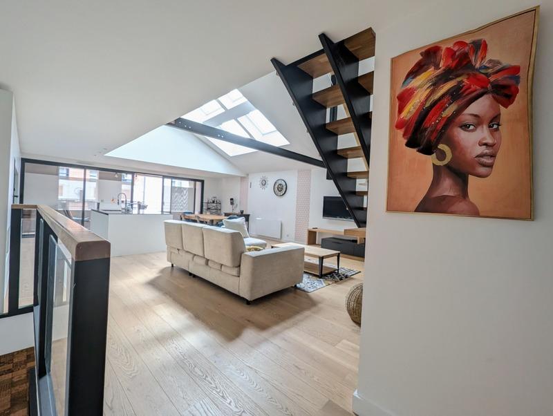 Maison - 137 m² - 6 pièces