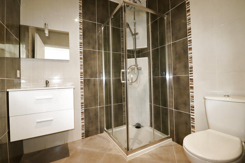 Appartement - 80 m² - 3 pièces