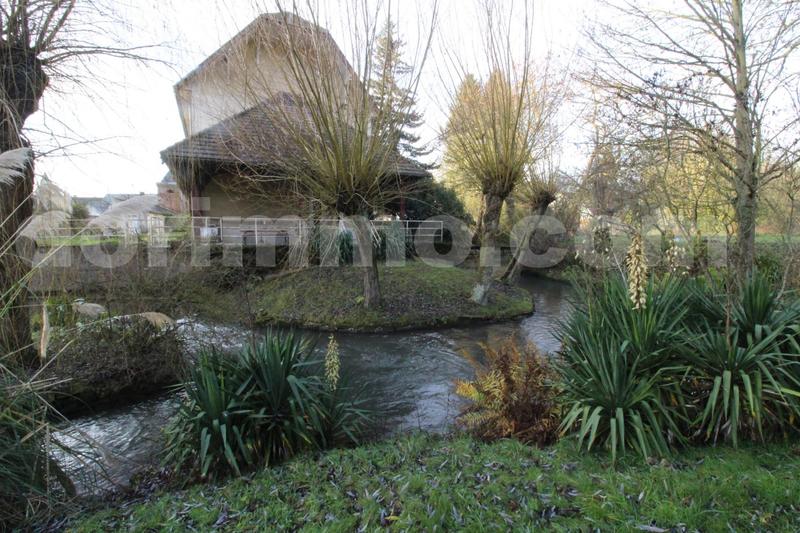 Moulin - 198 m² - 7 pièces