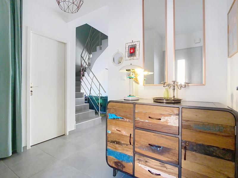 Maison - 97 m² - 5 pièces