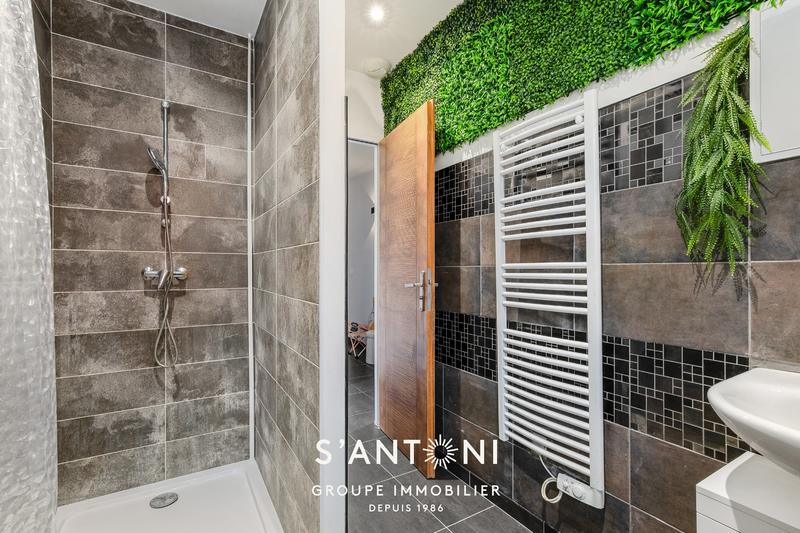 Maison - 81 m² - 4 pièces