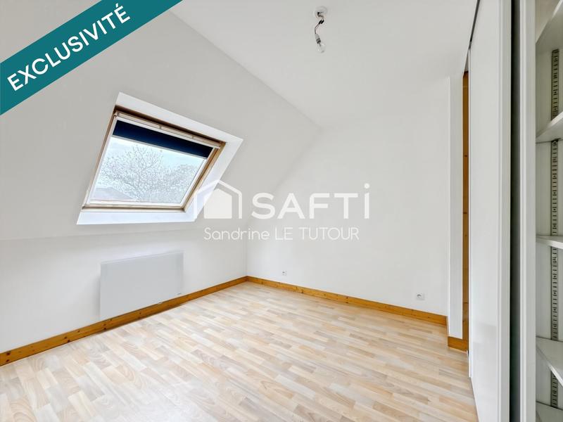 Maison - 93 m² - 5 pièces