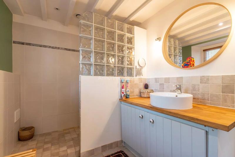 Maison - 170 m² - 5 pièces