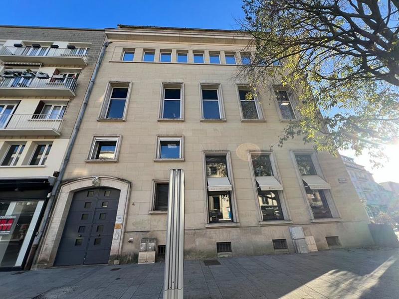 Local commercial - 100 m²