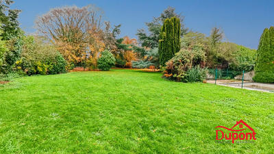 Maison - 236 m² - 10 pièces