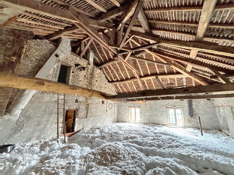 Appartement - 102 m² - 4 pièces