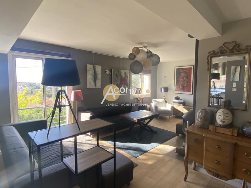 Maison - 150 m² - 7 pièces