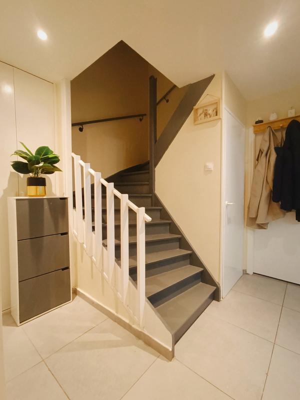 Maison - 81 m² - 5 pièces