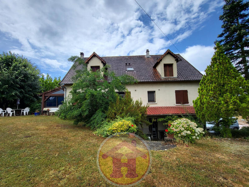 Maison - 181 m² - 6 pièces