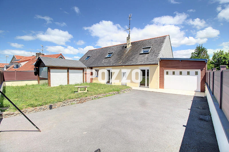 Maison - 182 m² - 9 pièces