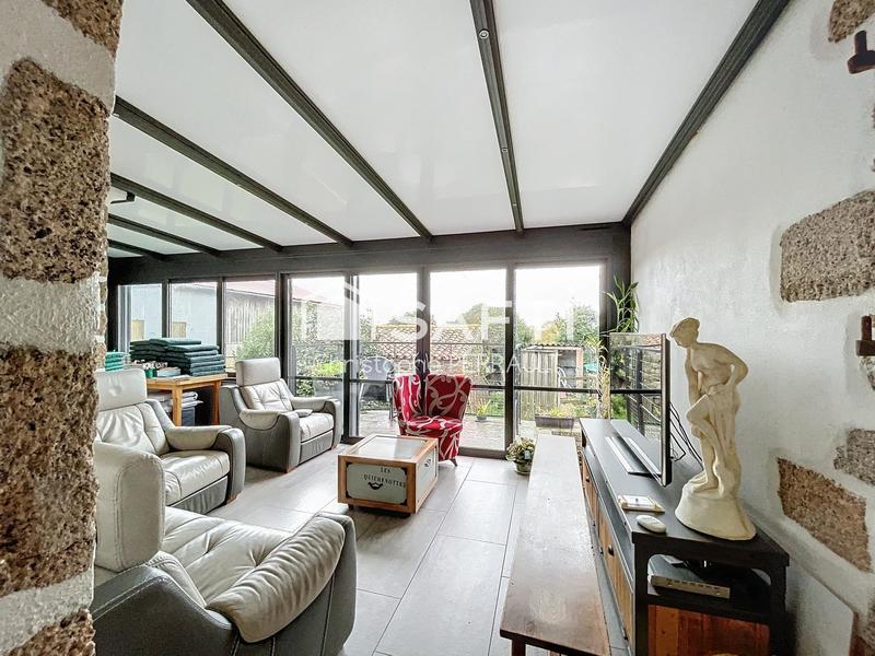 Maison - 188 m² - 8 pièces