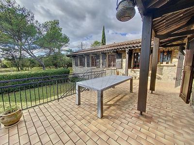 Maison - 128 m² - 7 pièces