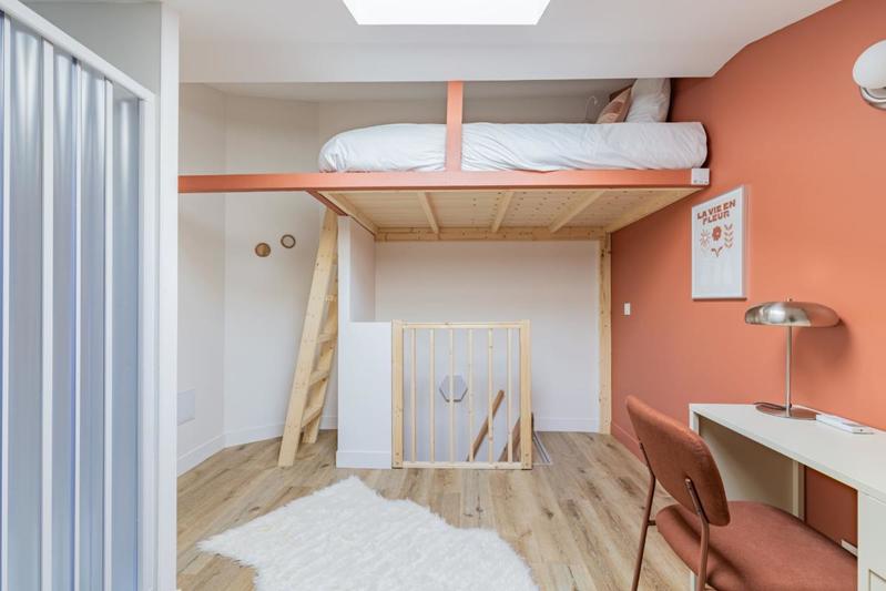 Chambre - 11 m² - 1 pièce