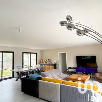 Maison - 139 m² - 6 pièces