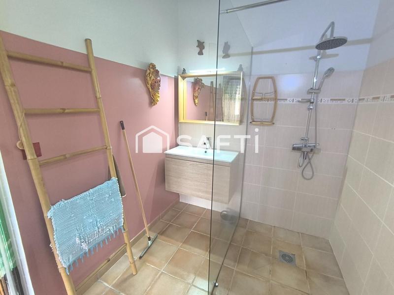 Villa - 180 m² - 5 pièces