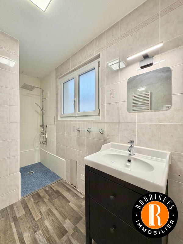 Maison - 83 m² - 3 pièces