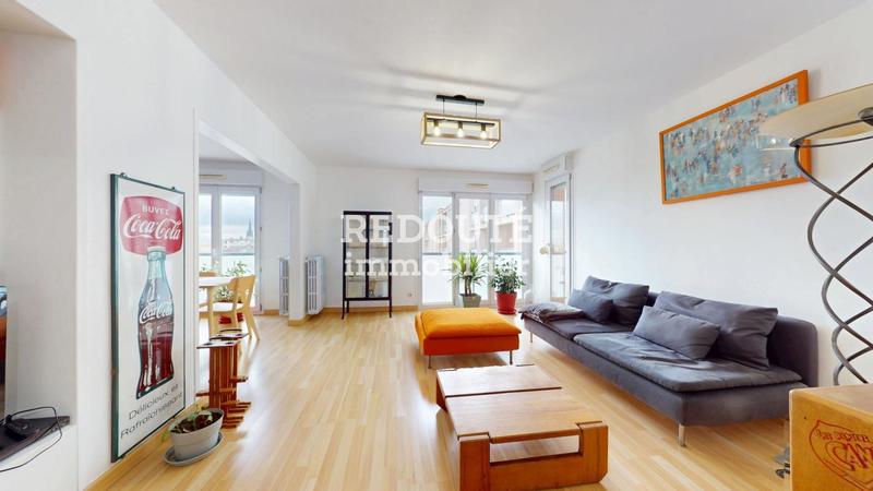 Appartement - 75 m² - 4 pièces