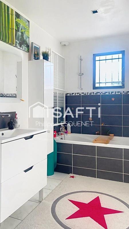 Maison - 150 m² - 8 pièces