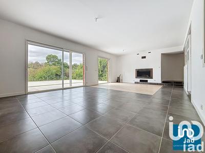 Maison de maîtres - 180 m² - 10 pièces