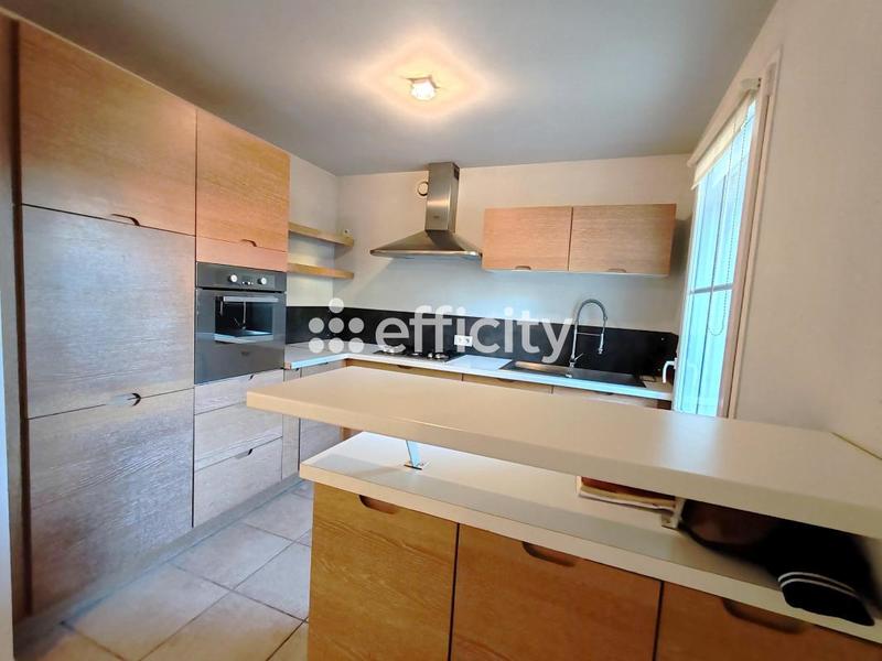 Maison - 160 m² - 5 pièces