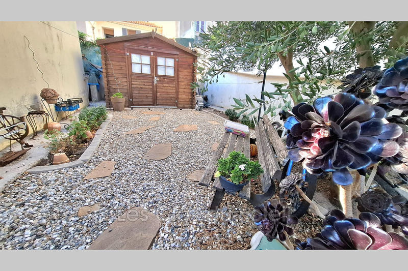 Maison de ville - 100 m² - 5 pièces