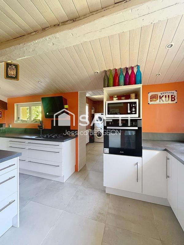 Maison - 170 m² - 6 pièces