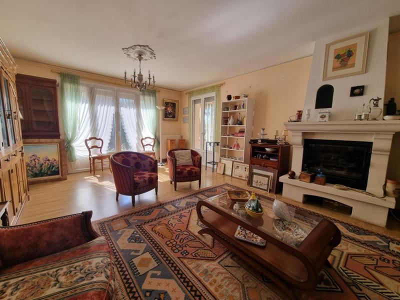 Maison - 104 m² - 5 pièces