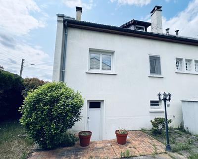 Maison - 141 m² - 6 pièces