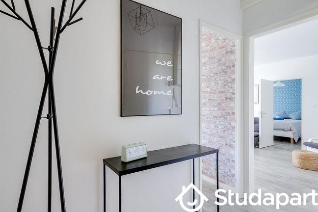 Chambre - 9 m² - 1 pièce