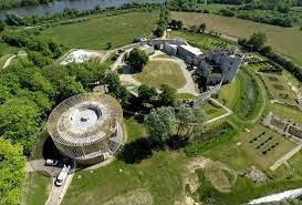 Eloge des créatrices au Château