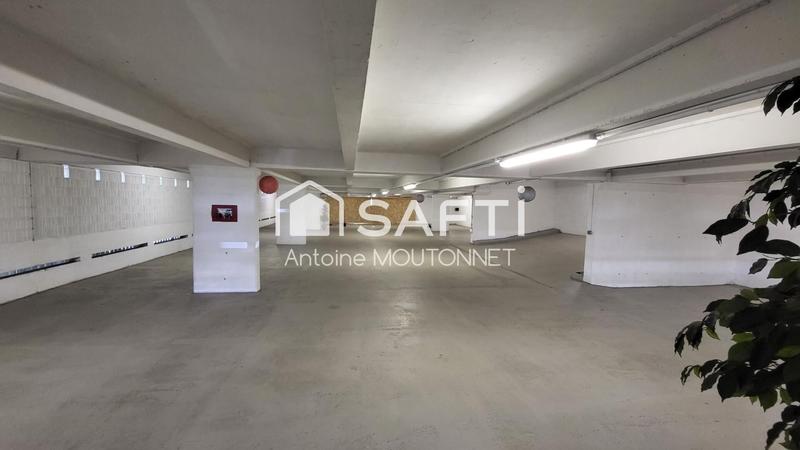 Parking - 1 420 m²