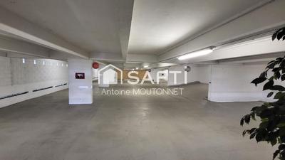Parking - 1 420 m²