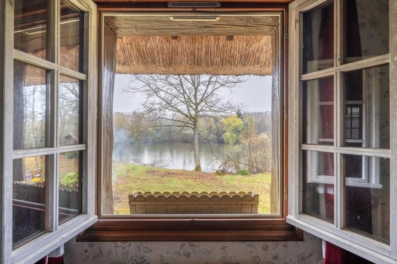 Chaumière - 150 m² - 5 pièces