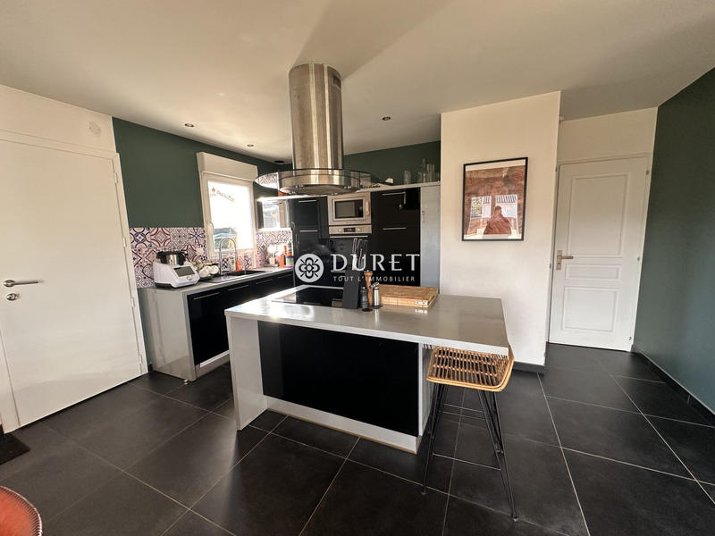 Maison - 85 m² - 5 pièces