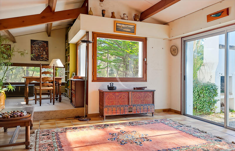 Maison - 170 m² - 6 pièces